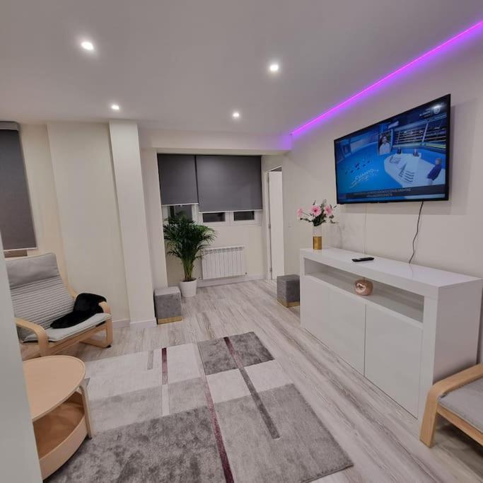 Soho Boutique Tioda, Totalmente Reformado Junto A Las Estaciones, Wifi Lägenhet Oviedo Exteriör bild