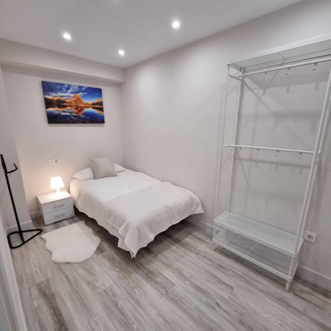 Soho Boutique Tioda, Totalmente Reformado Junto A Las Estaciones, Wifi Lägenhet Oviedo Exteriör bild