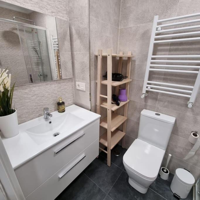 Soho Boutique Tioda, Totalmente Reformado Junto A Las Estaciones, Wifi Lägenhet Oviedo Exteriör bild
